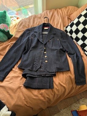 Vertigo Paris pants suit